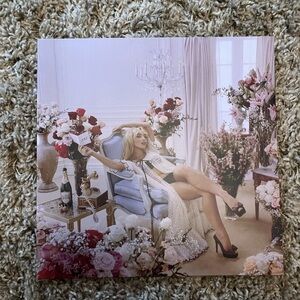 Sabrina Carpenter Man’s Best Pink Vinyl